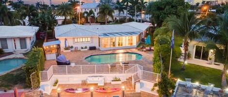 Casa | 3 camere, una scrivania, Internet