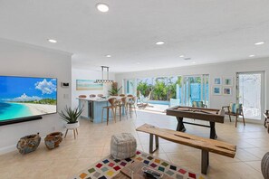 House, Accessible | 3 bedrooms, desk, Internet - Walking Distance to the Beach 3Br House With Pool (Lauderdale-by-the-Sea)