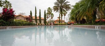 Tuscana Resort 3 BR Near Disney