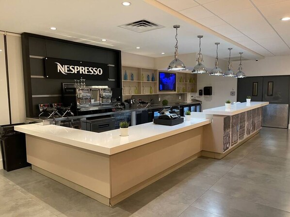 สตูดิโอ | โต๊ะทำงาน, อินเทอร์เน็ตความเร็วสูง