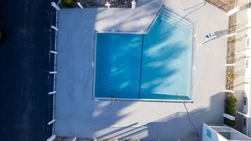 Studio | 1 bedroom, Internet