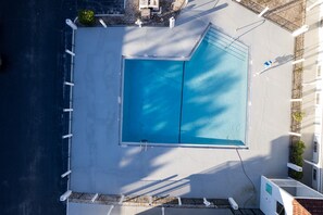 開放式客房 | 1 間臥室、網路服務