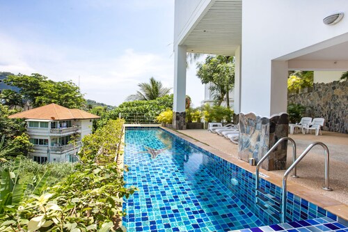 Kata Ocean View 1BR Apartment O17