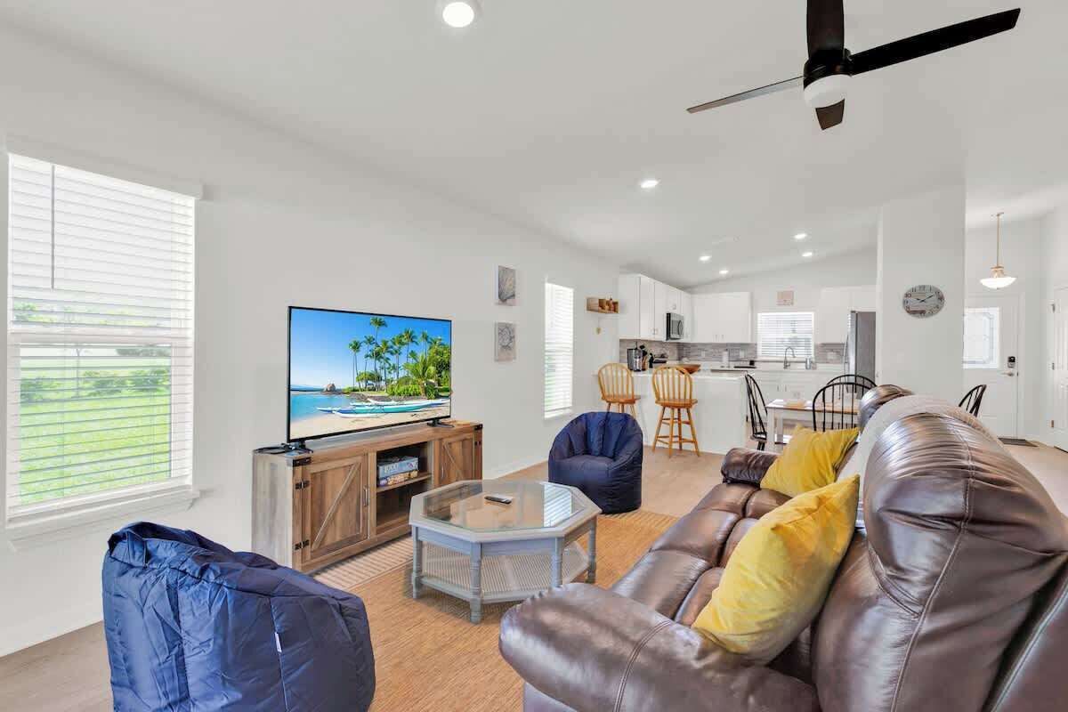 Téléviseur, bureau