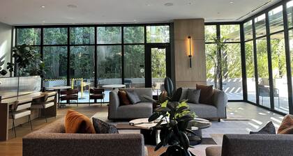 Cozy lovely apartment in Oakland with fitness facility and other amenities