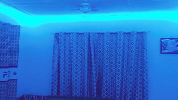 1 Schlafzimmer, Bügeleisen/Bügelbrett, WLAN