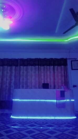 Lobby - Charming B&B with Fitness Room and WiFi in Lovely Sunyani (Sunyani)