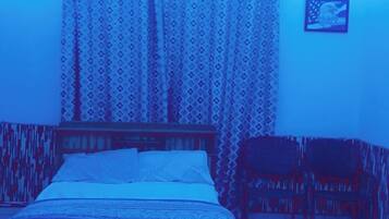 1 室のベッドルーム、アイロン / アイロン台、WiFi