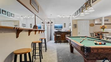 Spielezimmer