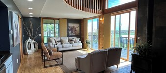 Garden Ridge Retreat- Farm Stay