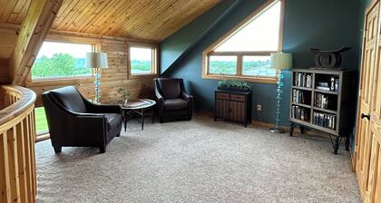 Garden Ridge Retreat- Farm Stay