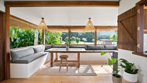 Adora Villa – A Beautiful Family and Pet Friendly Home in Ewingsdale.