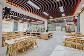 Restaurant - Chuxiong Yuyu Holiday Hotel (Chuxiong City)