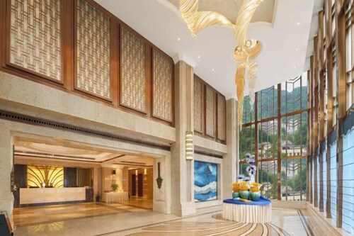 Rezen Kingtown Hotel (Chongqing Liangping)