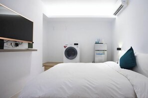 Room - Step Inn (Taipei)