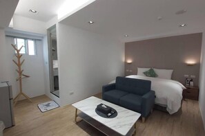 Room - Step Inn (Taipei)