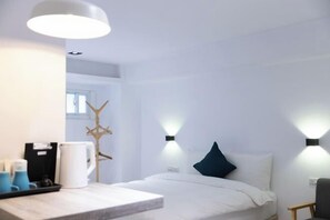 Room - Step Inn (Taipei)