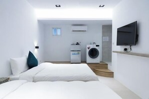 Room - Step Inn (Taipei)