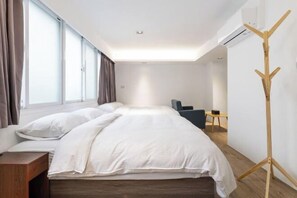 Room - Step Inn (Taipei)