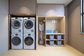 Interior - HanTing Premium Hotel (Hangzhou Linping Intime City Subway Station) (Hangzhou)