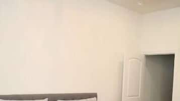 3 habitaciones, wifi gratis y ropa de cama