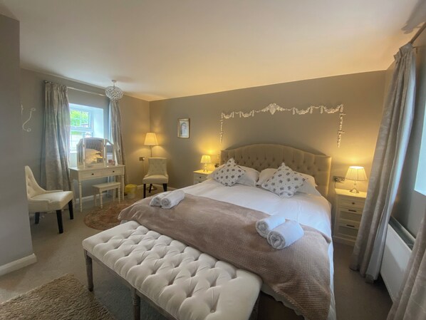 The Apple House Bridal Suite
