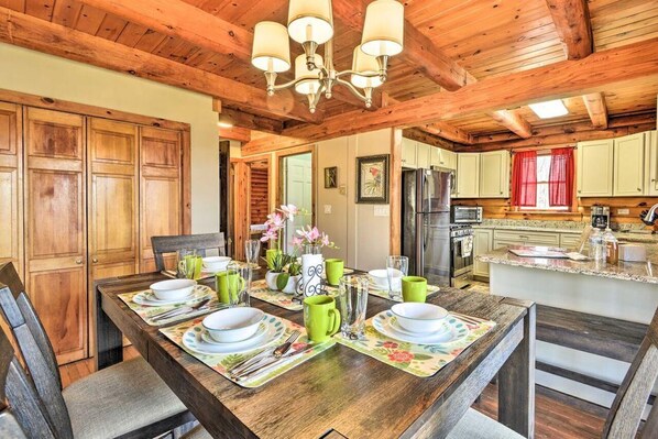 Cabin (Cabin 4 bedroom) | Private kitchen