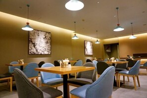 Restaurant - Homeinn · neo (Beijing Changping Stadium) (Beijing)