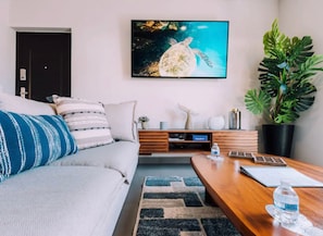 En 32-tommers LCD-TV med kabel-kanaler