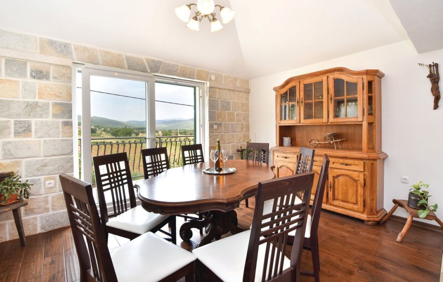 تناول الطعام