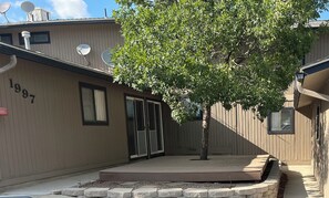 Property grounds - Townhome near Ruby View Golf Course  (Elko)