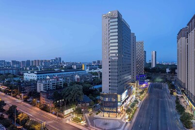 Microtel By Wyndham Changsha South Railway Station