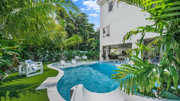 منزل - تجهيزات لذوي الاحتياجات الخاصة | 5 عدّة غرف نوم