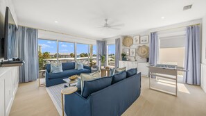 منزل - تجهيزات لذوي الاحتياجات الخاصة | 5 عدّة غرف نوم