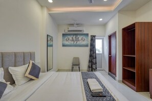 Deluxe Double Room | 1 bedroom, free WiFi