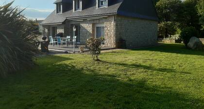 Beautiful Breton house with swimming pool