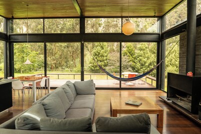 Casa Satori. Stunning Country House with Breathtaking Views of Suesca’s Rocks. 