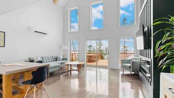 Téléviseur connecté, foyer