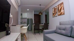 Apartment | Living area | Flat-screen TV - Beach Class Excelsior  (Recife)