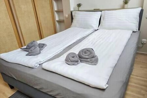 2 Schlafzimmer, WLAN, Bettwäsche