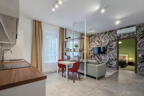 IMCT - Green Home Apartment