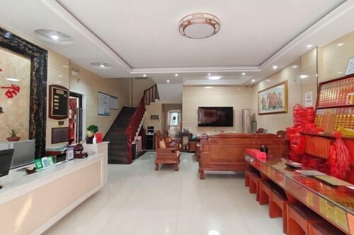 Caifu Business Hotel