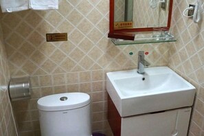 Bathroom - Caifu Business Hotel (Hengyang)