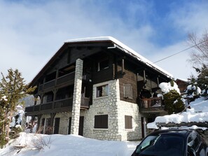 Exterior - Alpée 1 - Apartment in chalet for 4 people 2* (La Clusaz)