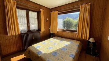 Fer et planche Ă repasser, Wi-Fi gratuit