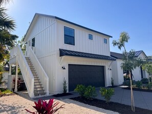 Exterior - Luxury Apartment - Downtown Sarasota
(Sarasota)