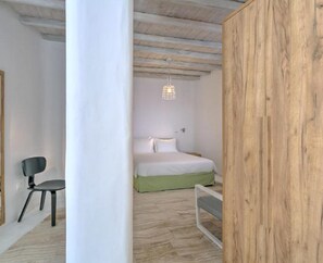 3 camere, una cassaforte in camera, Wi-Fi gratuito, lenzuola