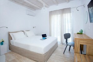 2 bedrooms, in-room safe, free WiFi, bed sheets