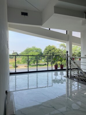 Garden view - Hotel Moonlight & Restaurant (Sehore)