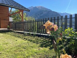 Property grounds - Le chalet de st anne (Jausiers)